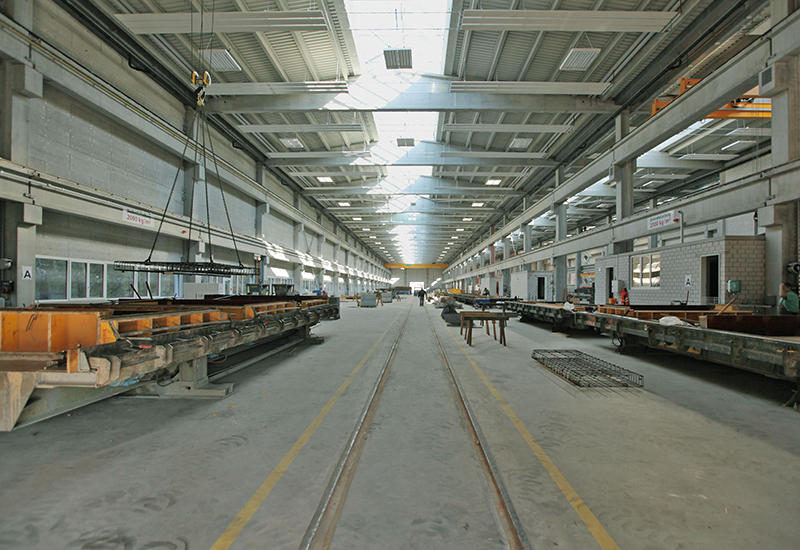 Tragkonstruktion aus vorfabrizierten Betonelementen