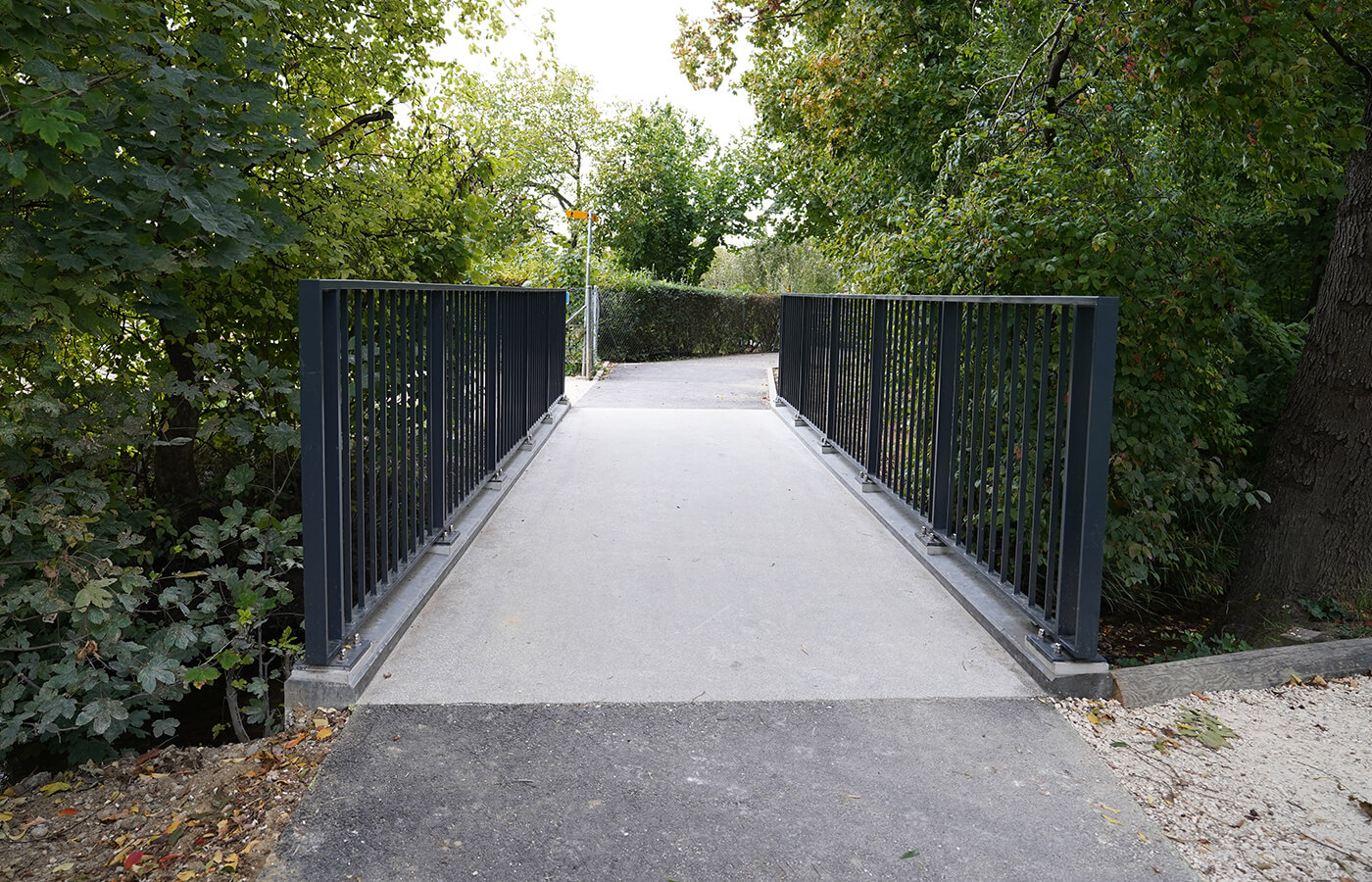 Objekt: Kammibrüggli, Känelmattweg / Hochfeldweg, 4106 TherwilBauunternehmung: Müller Bau AG, 4242 LaufenBauleitung: SCHMIDT + PARTNER BAUINGENIEURE AG, 4054 Basel